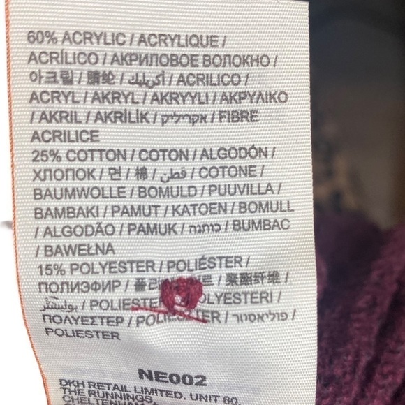 Super dry cable knit women’s pullover sweater size small burgundy - Picture 9 of 9